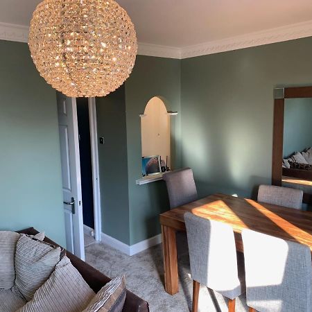 Stylish 2 Bed Penthouse In Trendy Pontcanna Cardiff Extérieur photo